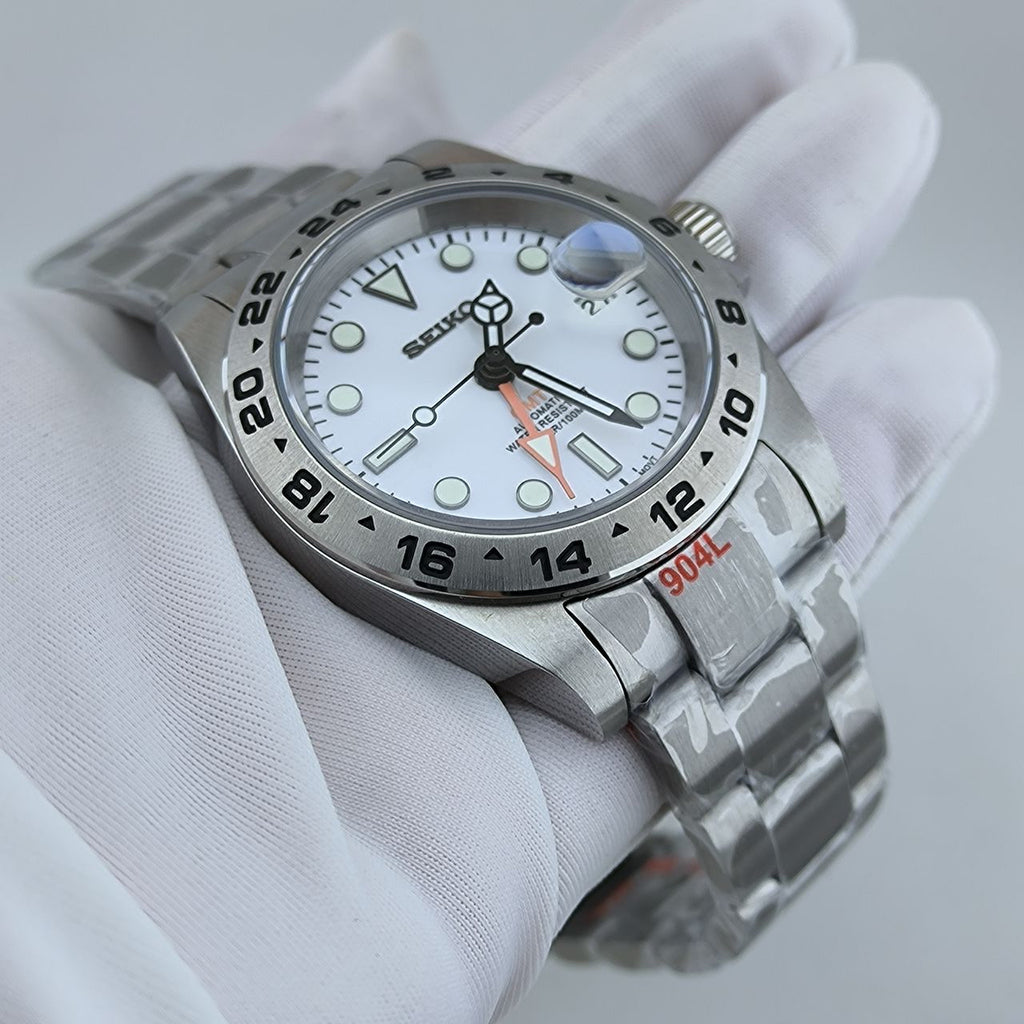 Takumi Meridian GMT White