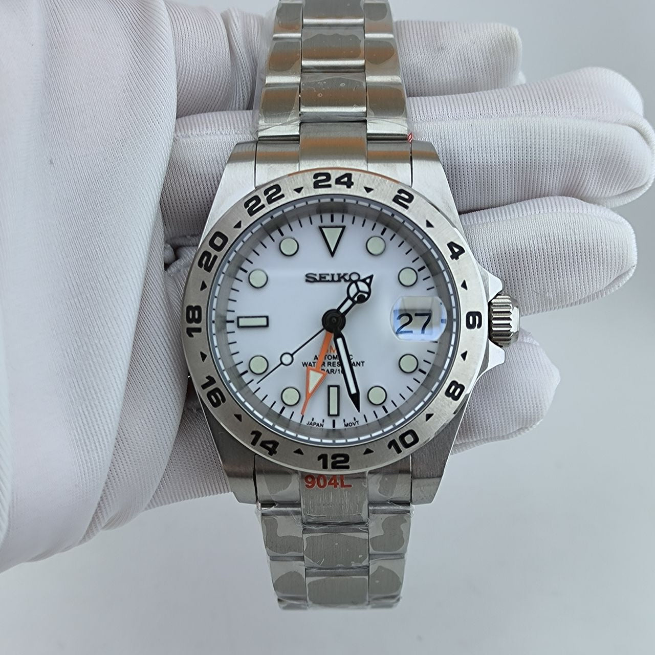 Takumi Meridian GMT White